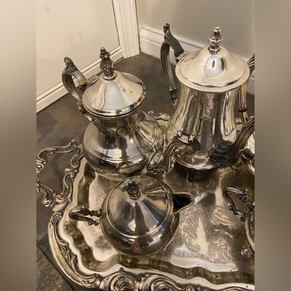 Late 19th Century Victorian FB Rogers Silver Plate Tea Coffee Set Vintage - Picture 6 of 10